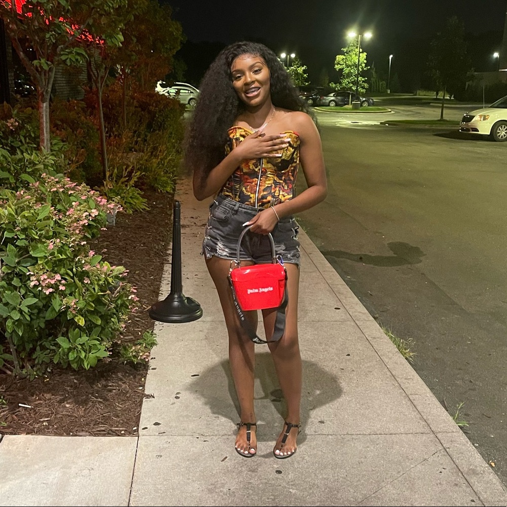 Meet your Posher, Myriah